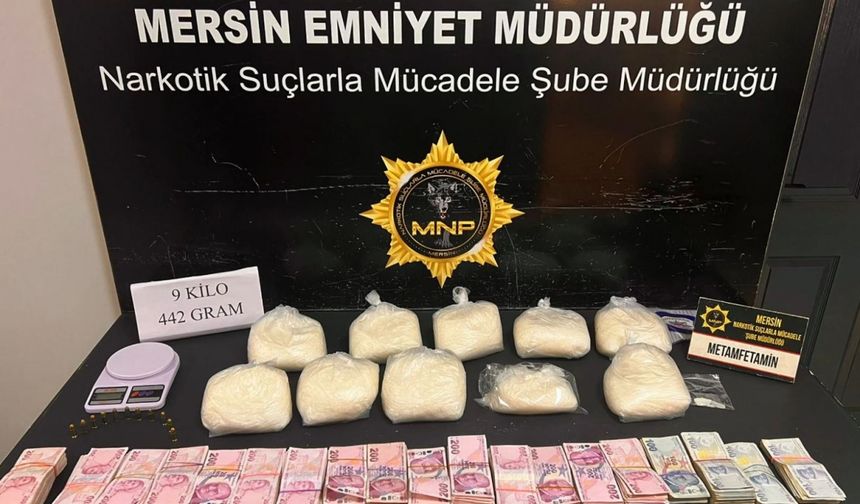 Mersin'de 9 kilo 442 gram sentetik uyuşturucu ele geçirildi