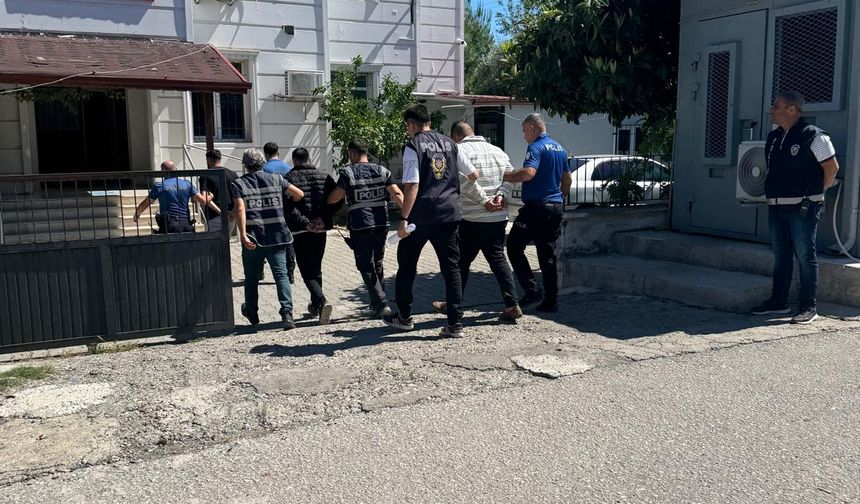 Osmaniye'de iş yeri ve evlerin kurşunlanmasıyla ilgili 2 zanlı tutuklandı