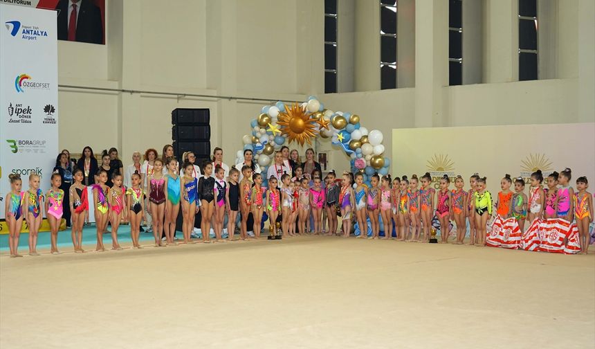 Uluslararası Golden Sun Ritmik Cimnastik Turnuvası, Antalya'da sona erdi