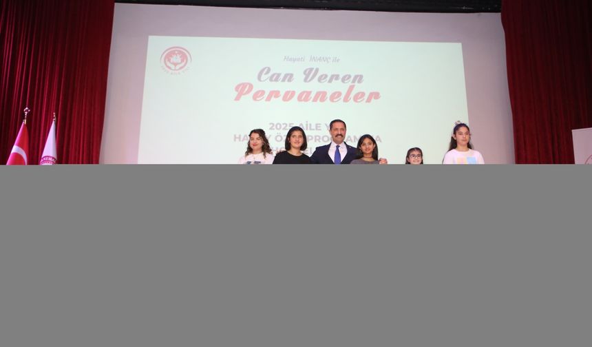 Yazar Hayati İnanç, Hatay'da söyleşi programına katıldı