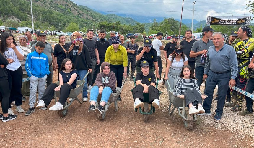 Antalya'da 2. Karacaören Şenlikleri yapıldı