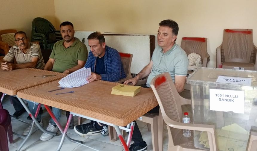 Vefat eden kocasının yerine muhtar seçildi