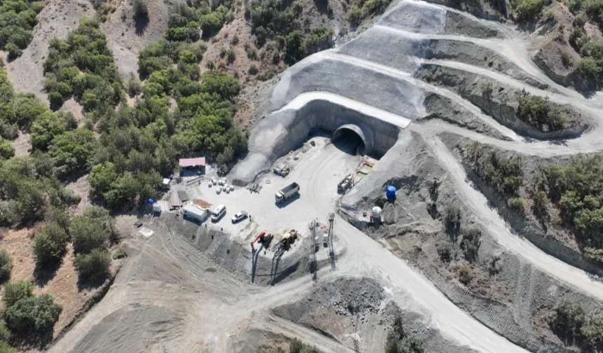 Demir ağlara Ankara'dan Samsun'a örülüyor