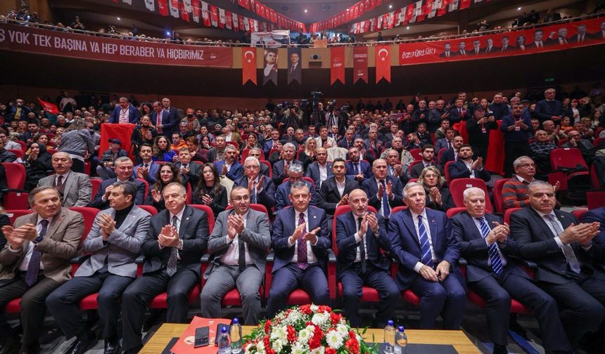 Özgür Özel: “Asrın Felaketi Değil, Asrın İhmaliyle Karşı Karşıyayız”