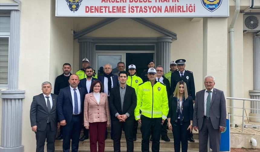 Akseki protokolü bayramda görev başındaki kamu personelini ziyaret etti