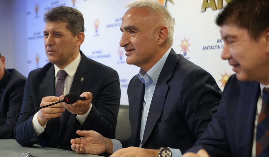 Cumhurbaşkanı Erdoğan, AK Parti Antalya teşkilatıyla telefonda bayramlaştı