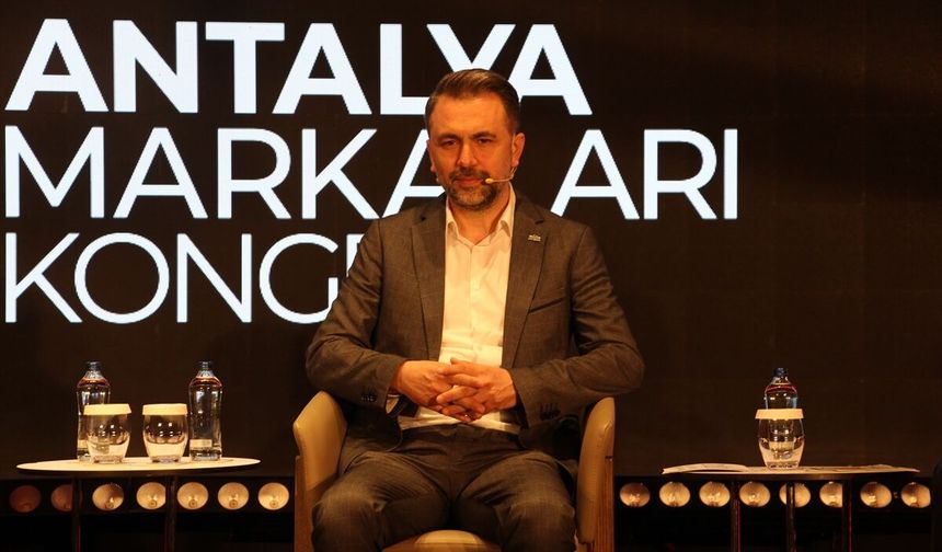 'Antalya İş Dünyasının Hacmi ve Büyüme Potansiyeli' panelinde turizm sektöründeki gelişmeler konuşuldu