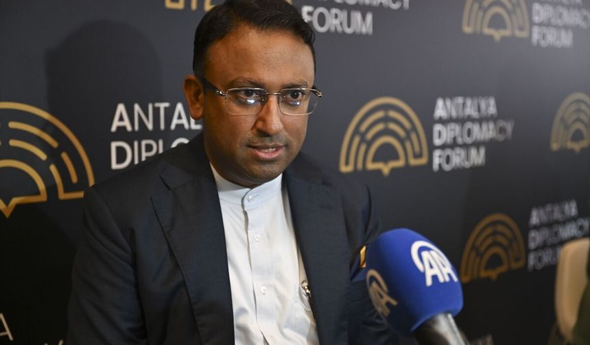 Bangladeş Başbakanı'nın Danışmanı Kabir'den Orta Doğu'daki gerilime karşı diplomasi vurgusu: