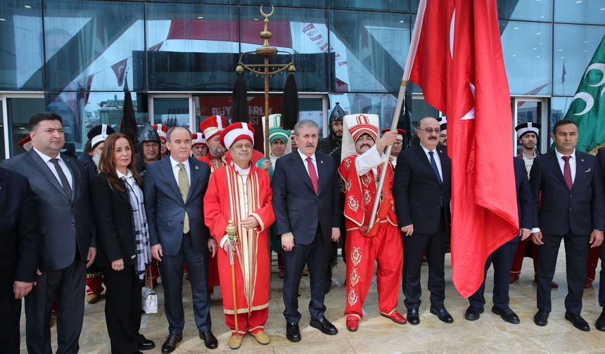 BBP Genel Başkanı Destici, Antalya İl Kongresi'nde konuştu:
