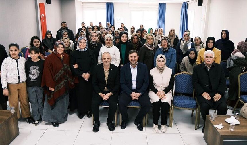 “Aile İçi İletişim” Söyleşisi Andırın’da Yoğun İlgi Gördü