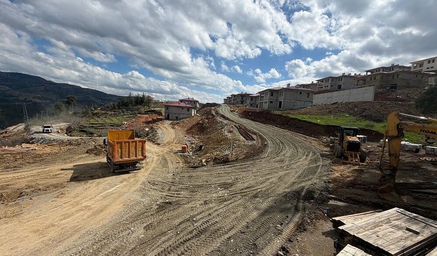 Onikişubat’ta 11 kırsal mahallede ulaşım yatırımı seferberliği
