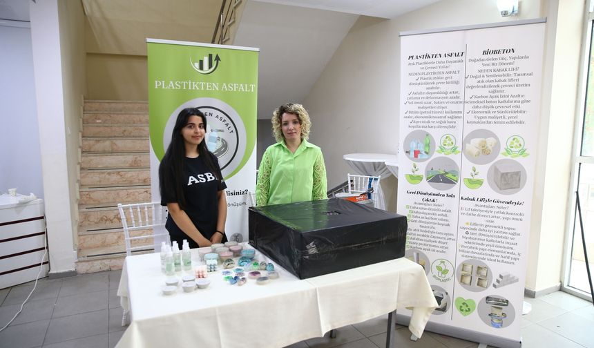 Adana'da TÜBİTAK Bilim Şenliği düzenlendi