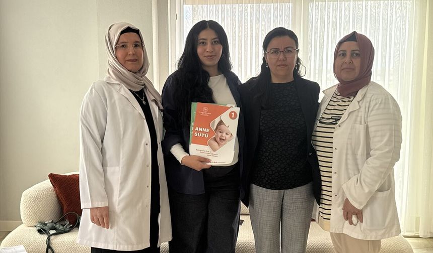 Antalya'da 'Her Gebeye Bir Ebe' uygulaması kapsamında ev ziyaretleri başladı