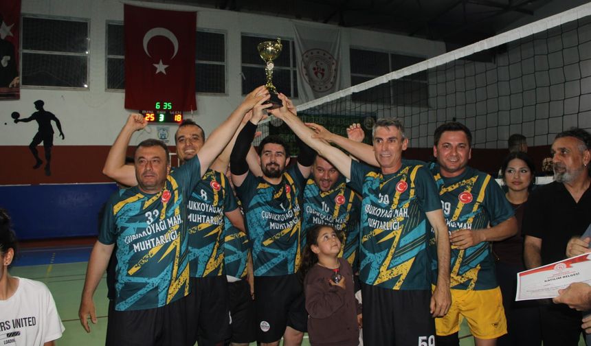 Bozyazı ilçesinde voleybol turnuvası düzenlendi