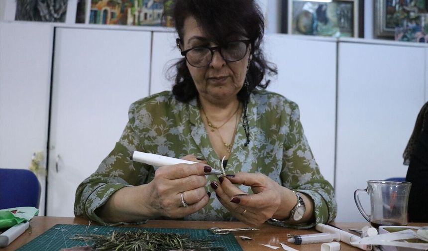 Osmanlı'nın kat'ı sanatı Isparta'da açılan kursta yaşatılıyor