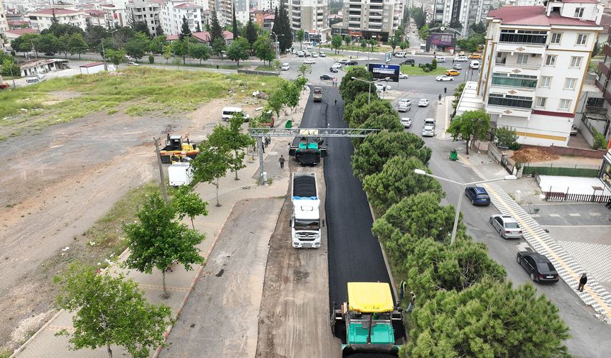Ahır Dağı Caddesi’nde Asfalt Serimi Başladı