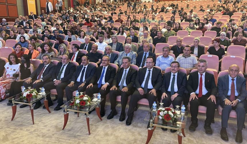 İnönü Üniversitesinde 'Karaciğer Naklinde 25. Yıl' programı düzenlendi