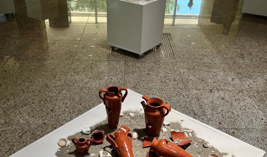 Adana'da üniversite öğrencileri mezuniyet projelerini sergiledi