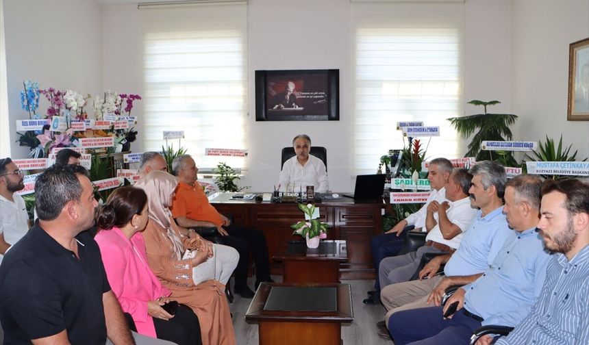 AK Parti'li Çakır'dan Anamur Milli Eğitim Müdürlüğüne atanan Doğan'a ziyaret