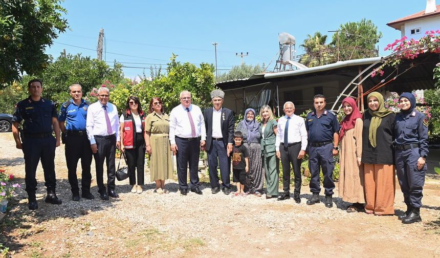 Antalya'nın ilçelerinde 15 Temmuz dolayısıyla programlar düzenlendi