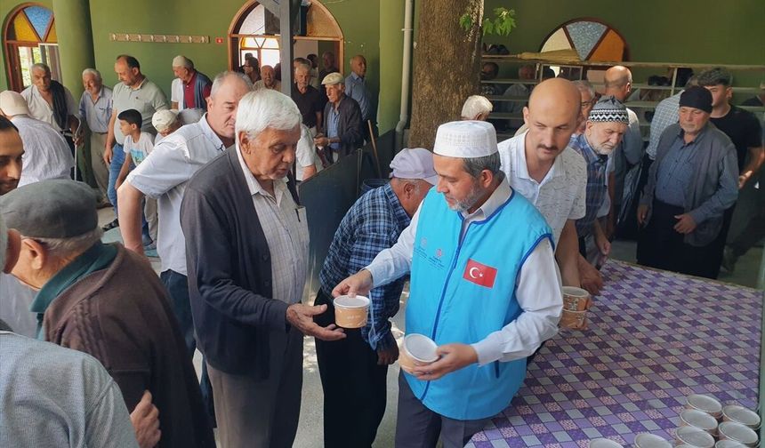 Kadirli ilçesinde aşure etkinliği düzenlendi