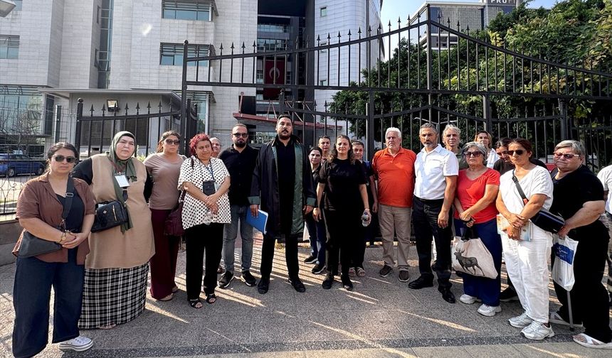 Mersin'de otizmli çocuğa şiddet uyguladığı iddiasıyla tutuklanan öğretmen yargılanıyor