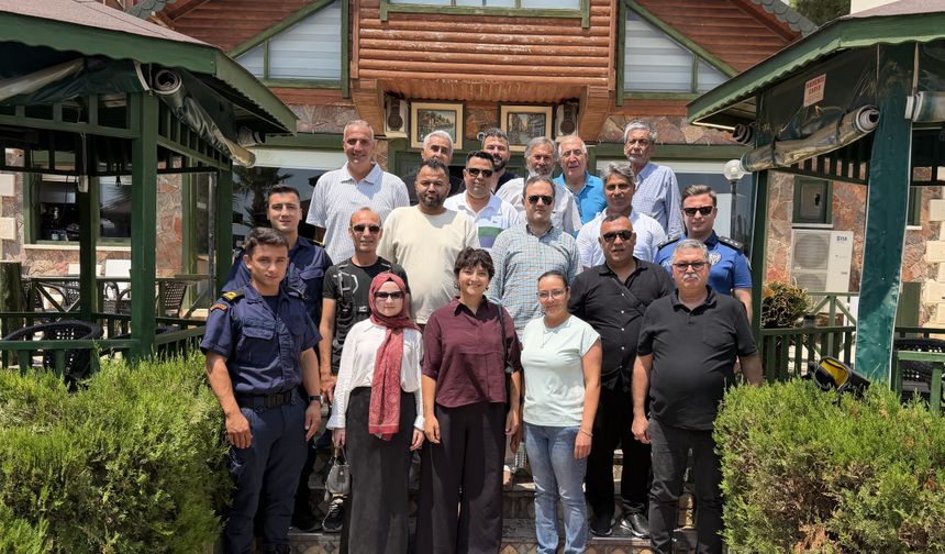Silifke Kaymakamı Eyüp Fırat, ilçedeki gazetecilerle bir araya geldi