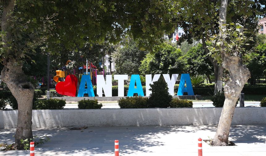 Doğu Akdeniz'de sıcak hava etkili oldu