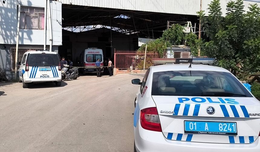 Adana'da bir kişi iş yerinde ölü bulundu
