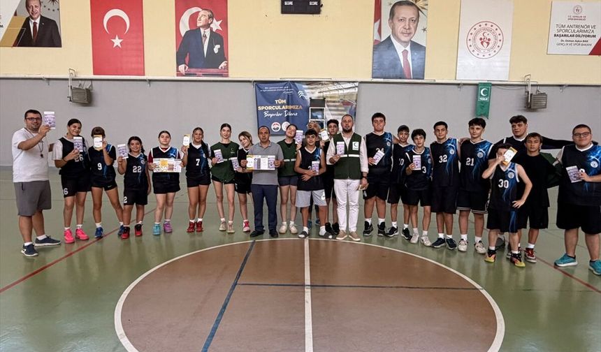 Akseki'de genç basketbolculara yönelik eğitim programı düzenlendi