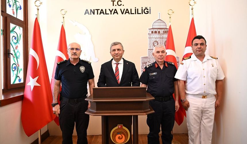 Antalya Valisi Şahin 'İl Asayiş ve Güvenlik Bilgilendirme Toplantısı'nda konuştu: