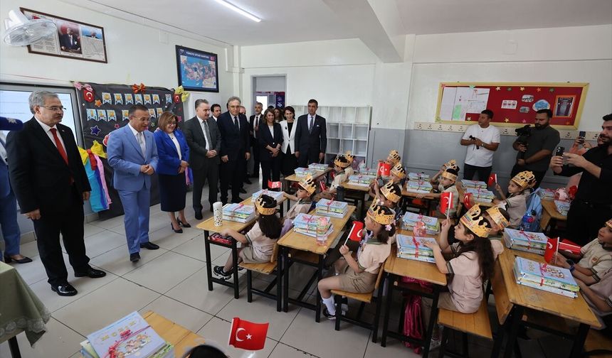 Gaziantep ve çevre illerde öğrenciler dersbaşı yaptı