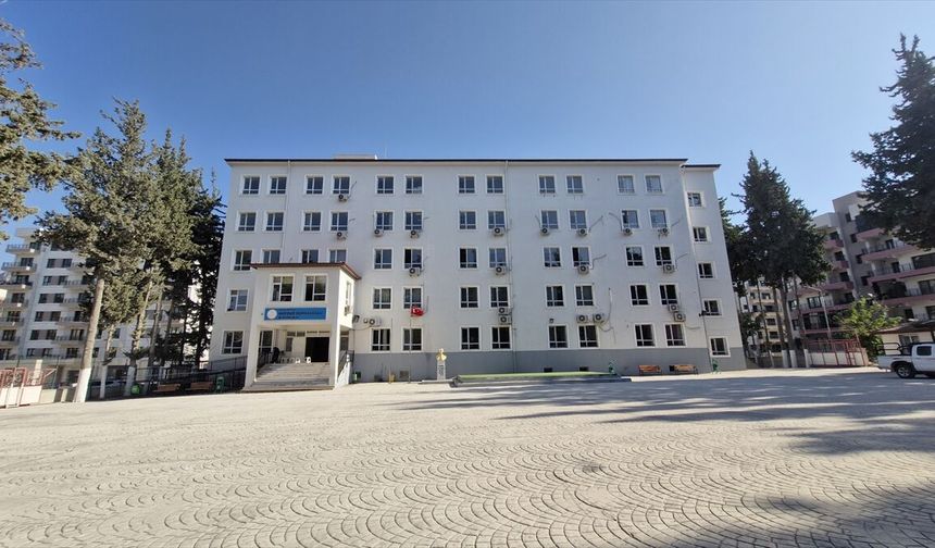 Hatay'da 6 Şubat depremlerinin ardından 254 yeni okul eğitime kazandırıldı