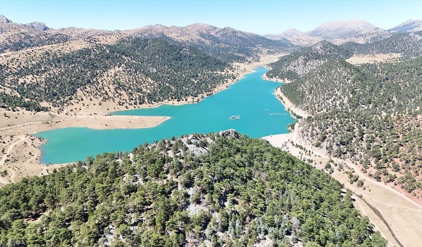 Isparta'daki Başpınar Tabiat Parkı havadan görüntülendi