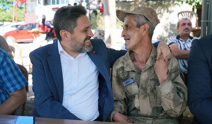 Kahramanmaraş'ta özel gereksinimli kişi için asker eğlencesi düzenlendi
