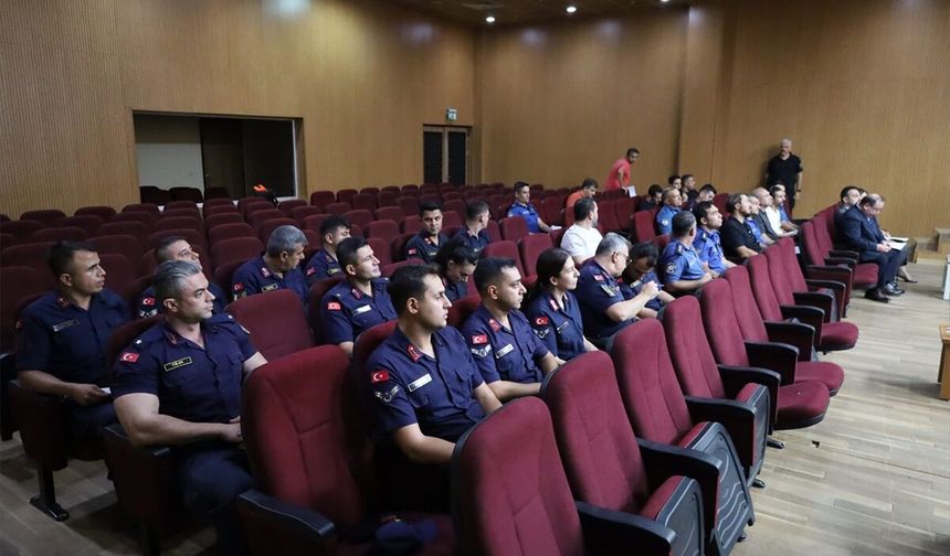 Mersin'de cumhuriyet savcıları değerlendirme toplantısı yapıldı