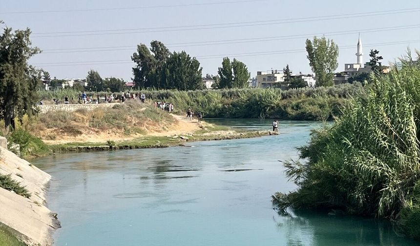 Mersin'de nehirde boğulma tehlikesi geçiren kişi hastanede öldü