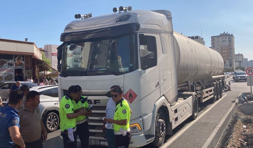 Mersin'de tankerin çarptığı kadın yaşamını yitirdi