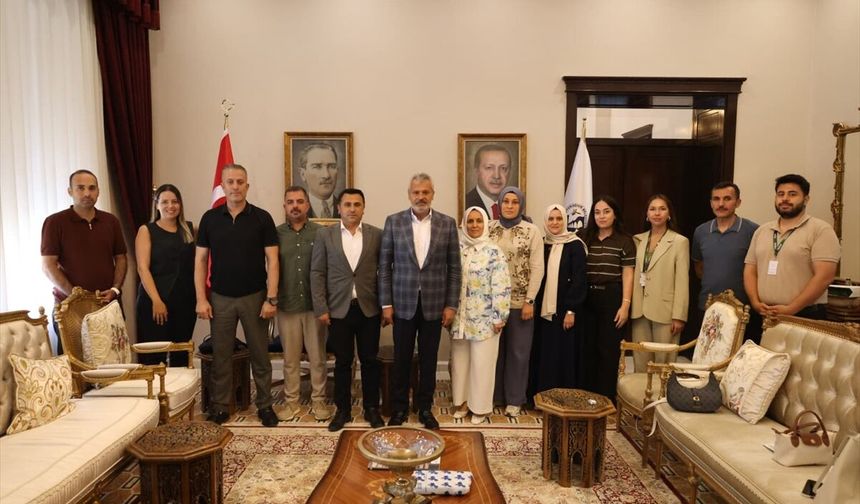 Yeşilay Hatay Şube Başkanı Bilgin'den Büyükşehir Belediye Başkanı Öntürk'e ziyaret